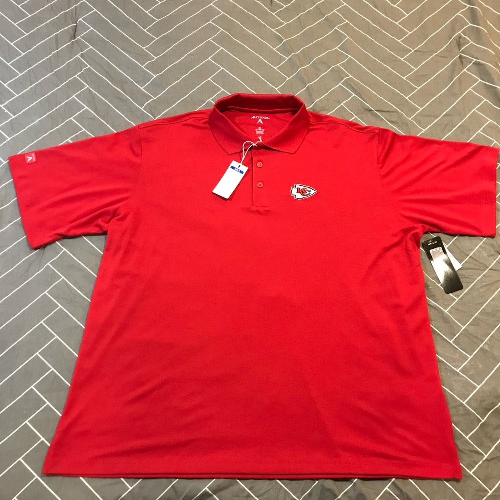Men’s XL chiefs polo